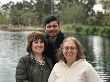 Picnic at Kenneth Haan Park Every Tuesday we go on great outings. Check our calendar to see where we are headed next.