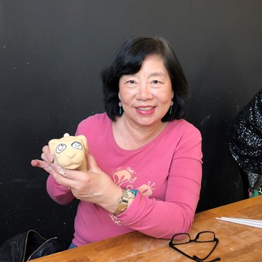 Weekly Outings We found the CUTEST ceramic painting shop! Check out Winnie's puppy.